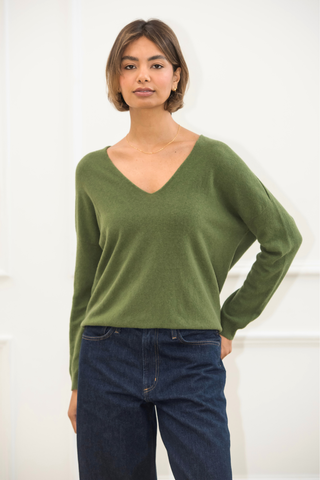 Camilla V neck Jumper - Olive Green