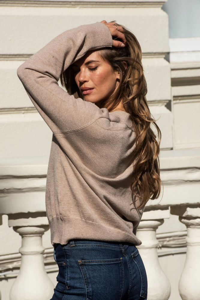 Charlie V neck Jumper - Beige