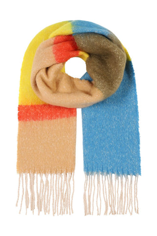 Steffie Scarfs